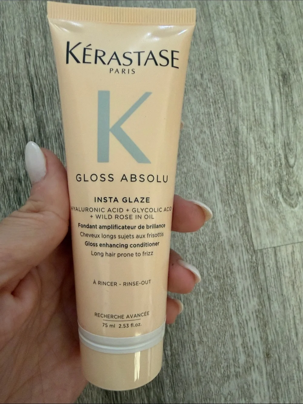 Kérastase Gloss Absolu Insta Glaze Conditioner - $26 retail